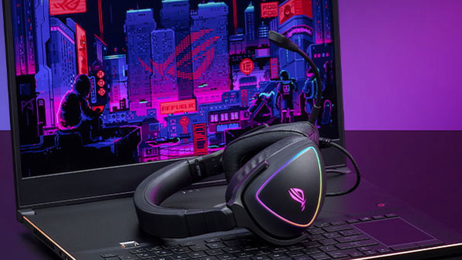 Immagine di ASUS ROG Delta S, cuffie gaming con Quad DAC, oggi a un super prezzo!