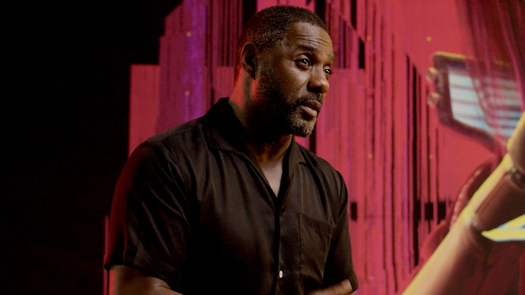 Idris Elba è incuriosito e perplesso dalle mod sexy di Cyberpunk 2077