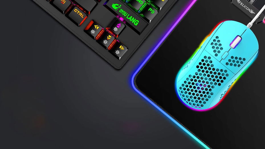 Immagine di Bundle tastiera, mouse e mousepad con LED RGB a meno di 20€ Vero affare!