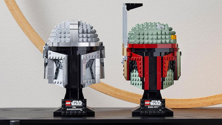 Star Wars: il set LEGO che riproduce il casco del Mandaloriano è in offerta  su 