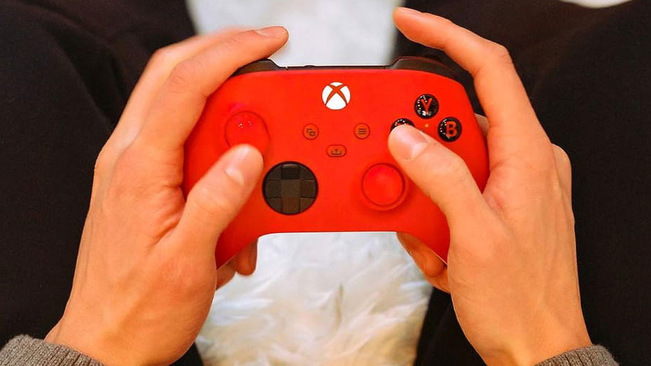 Immagine di C'è un nuovo controller Xbox in arrivo che "imita" DualSense