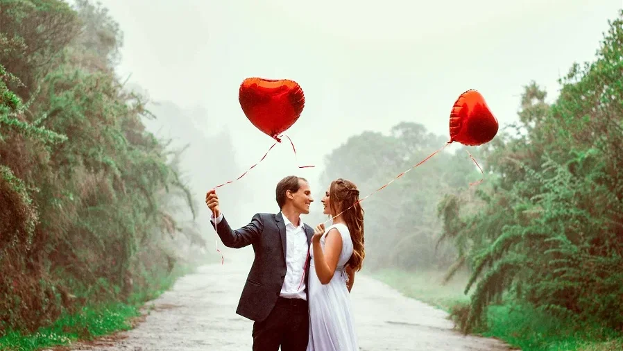 Immagine di San Valentino 2025: i migliori regali scemi e divertenti per sorprendere il tuo partner!