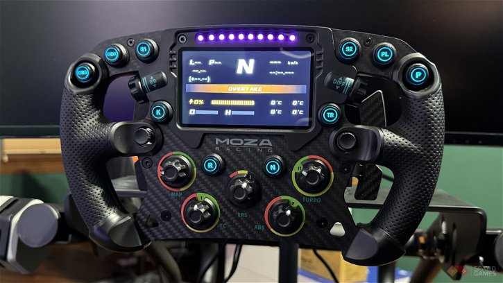 Immagine di Moza R9, FSR Formula e pedali CRP | Recensione - Come una monoposto da F1?
