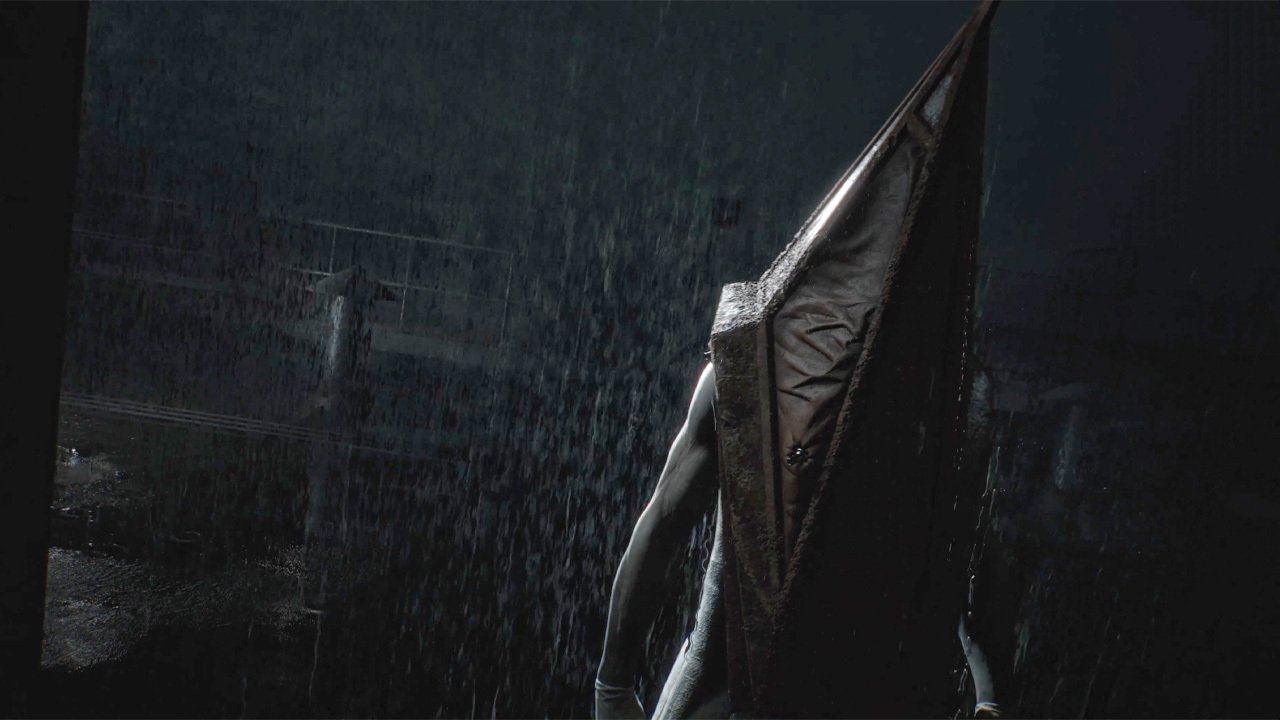 Il creatore di Pyramid Head contro i fan: «Dovreste smetterla di dire cose irrispettose»