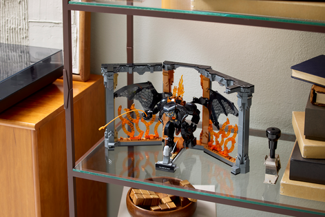 Ecco il nuovo Book Nook LEGO: Gandalf contro il Balrog