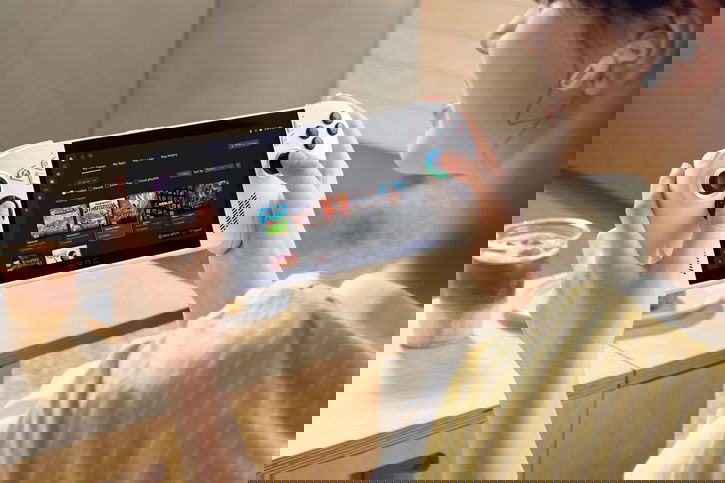 Immagine di ROG Xbox Ally è ufficiale, ecco la console portatile di Xbox