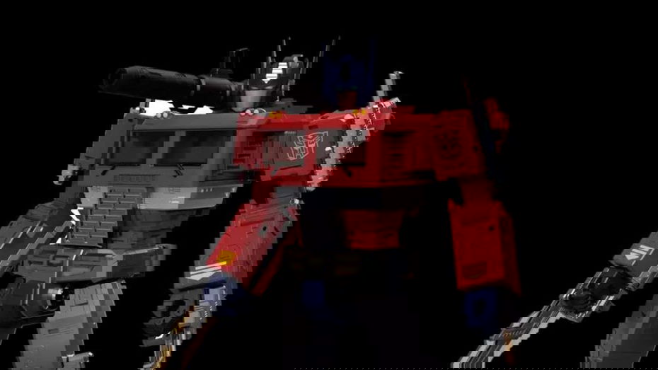 Immagine di Optimus Prime MPG-17: il leader degli Autobots si rinnova grazie a Takara Tomy