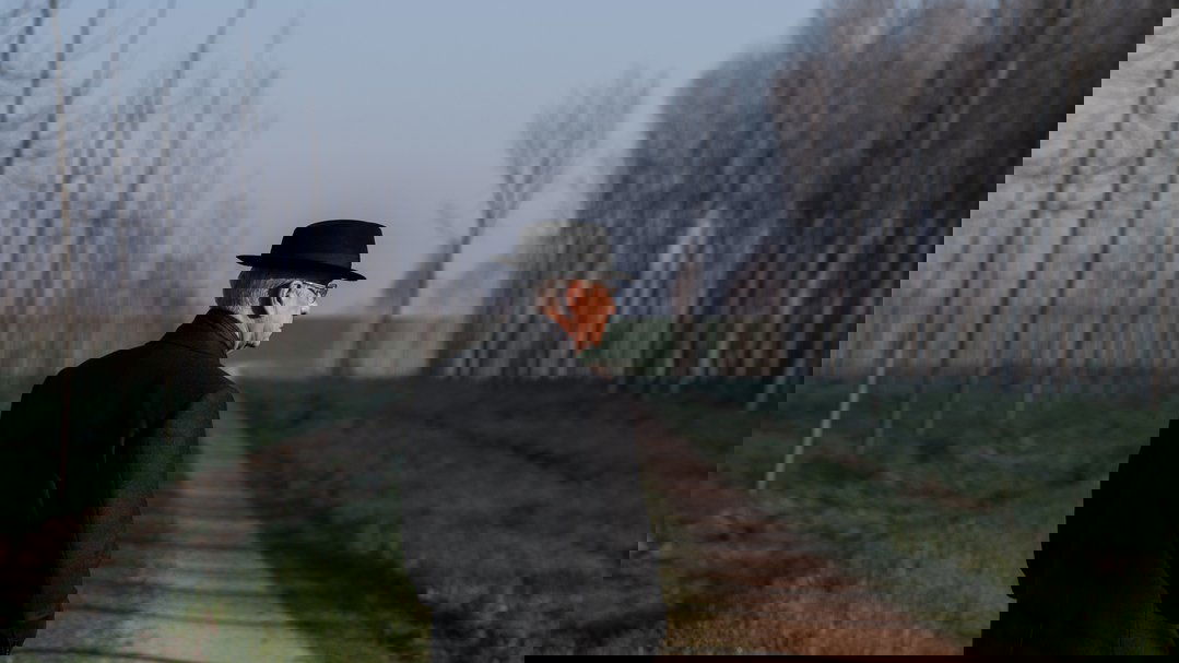 Immagine di La Grazia, recensione: il dubbio come forma di verità