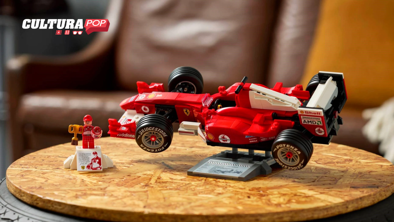 La Ferrari F2004 di Schumacher diventa un set LEGO Icons
