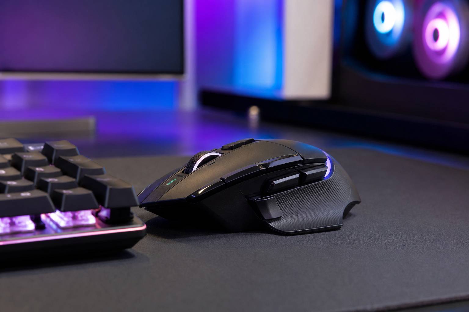 60€ in meno sul G502 X PLUS: Logitech illumina il setup a 89,99€