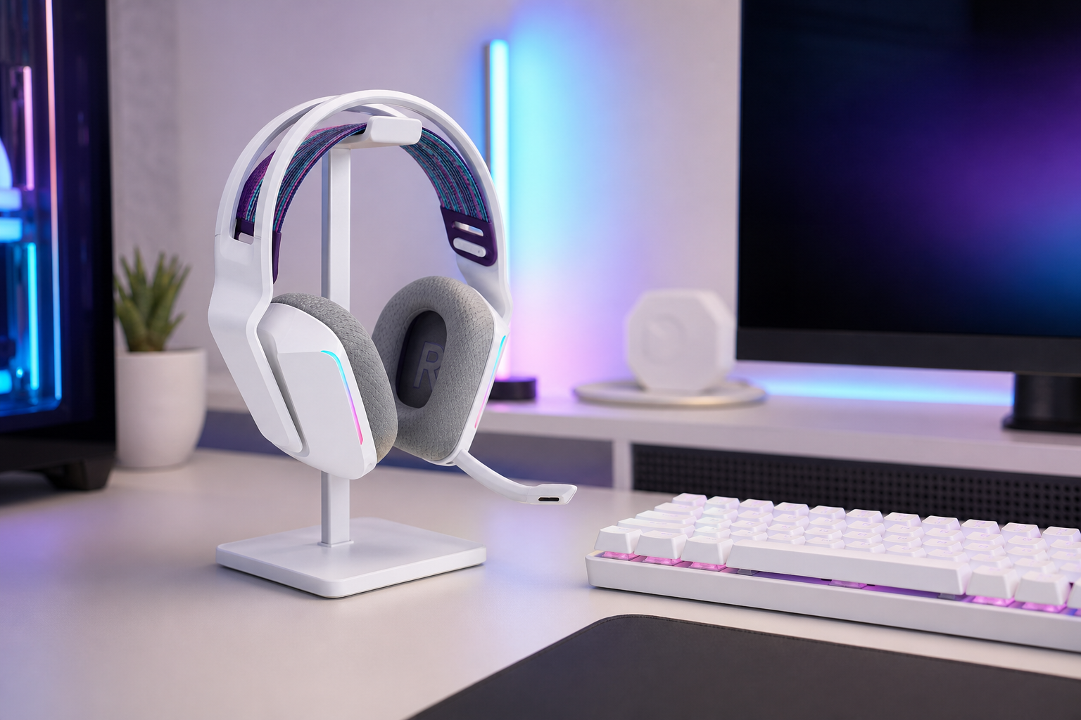 29 ore senza cavo: Logitech G733 a 77,77€ su Amazon
