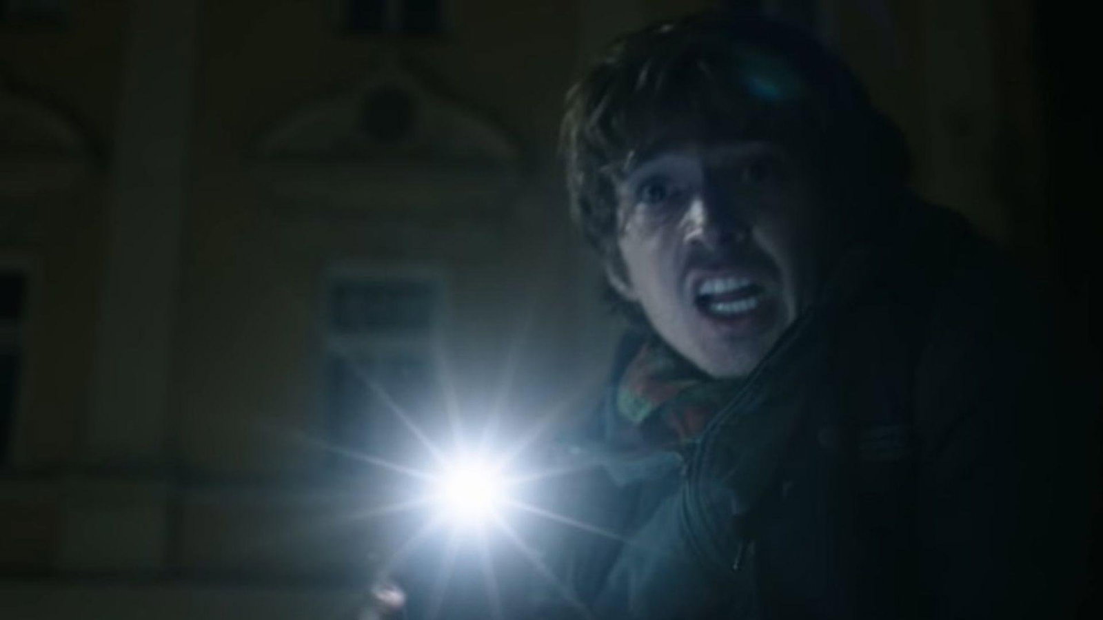 Perché nel film di Resident Evil ci sono la neve e gli iPhone?