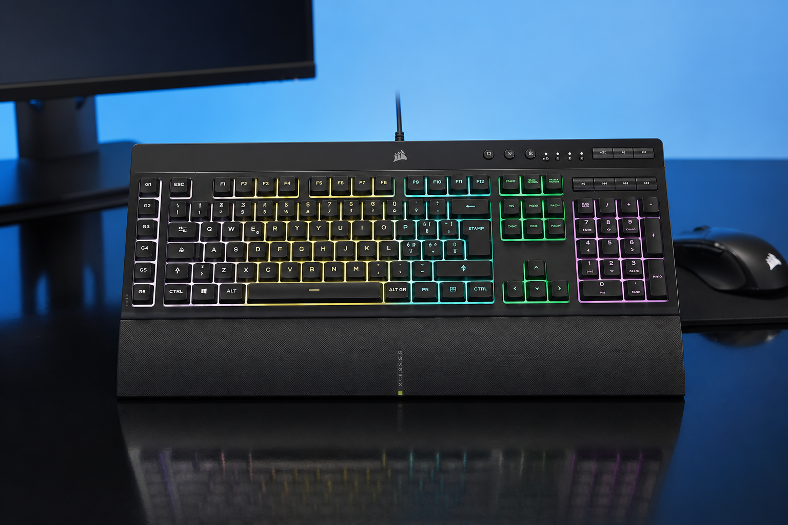Anteprima: Corsair K55 RGB PRO al 52%: sei macro e RGB a soli 29€