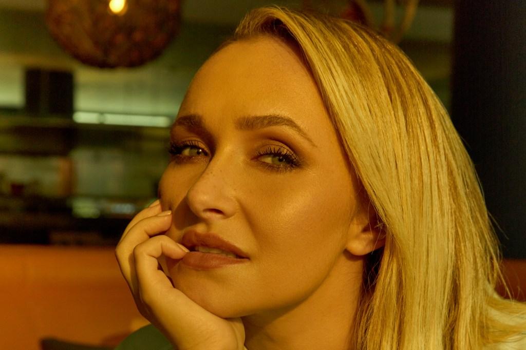 Anteprima: Addio a Hayden Panettiere: muore a 36 anni la star di Heroes, Scream e Nashville