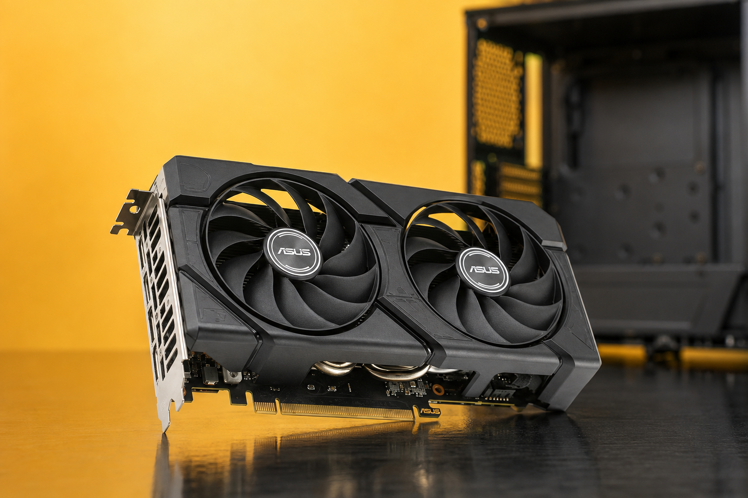 ASUS Dual Radeon RX 7600 a 324,85€, 75,05€ in meno per il PC gaming