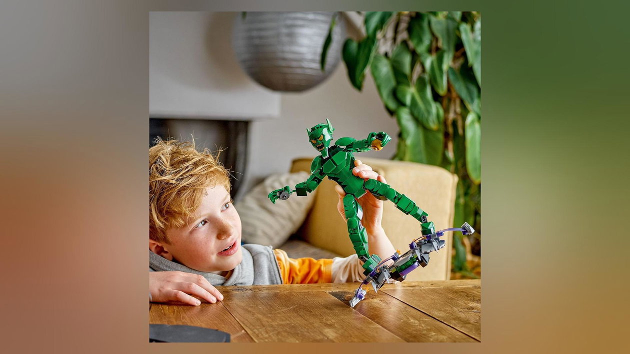 Immagine di LEGO Marvel Green Goblin a 25,72€, il cattivo snodabile che fa scena