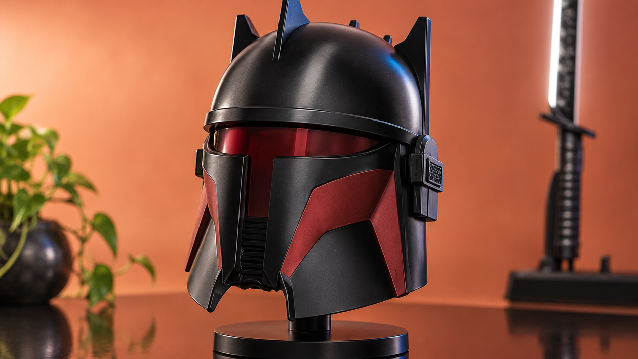 Immagine di Star Wars Black Series, il casco di Moff Gideon è scontato del 54%