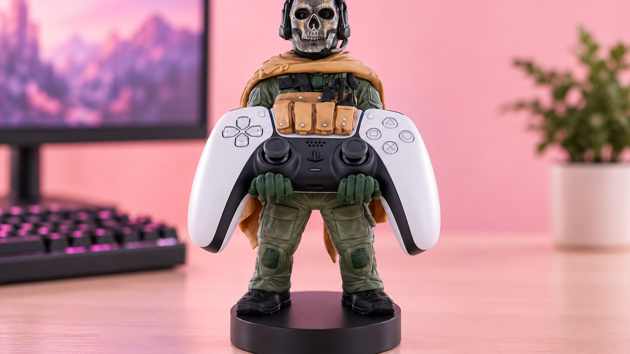 Immagine di Il supporto Ghost Warzone sotto i 18€ tiene in ordine pad e smartphone