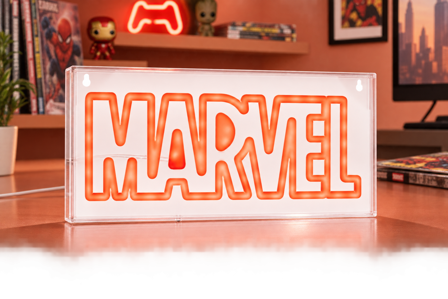 Paladone Luce Neon Marvel a 29,90€, il logo che accende davvero il setup