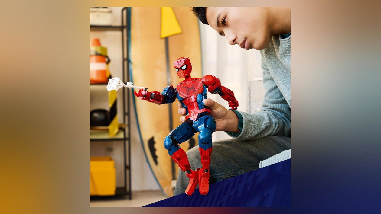 Immagine di LEGO Spider-Man da 36 cm a 87,49€, 24 snodi per pose dinamiche