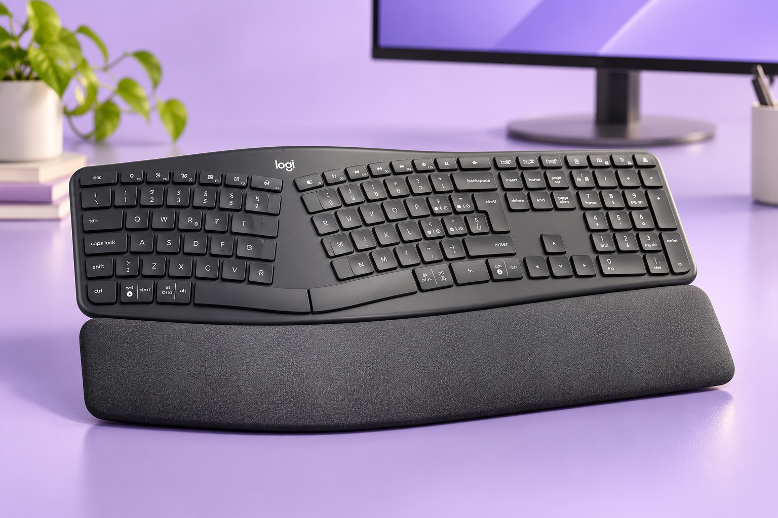 Anteprima: Logitech ERGO K860 a 94,99€, per scrivere ore con i polsi più rilassati