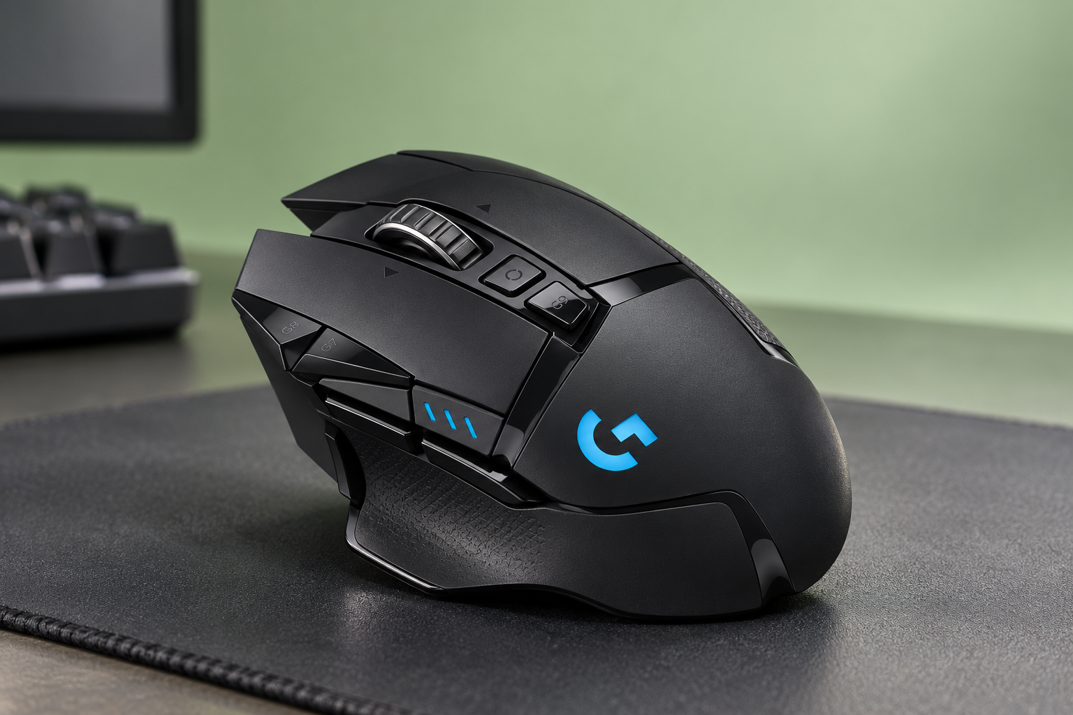 Logitech G502 LIGHTSPEED mette 11 comandi a portata di dito per 107,21€