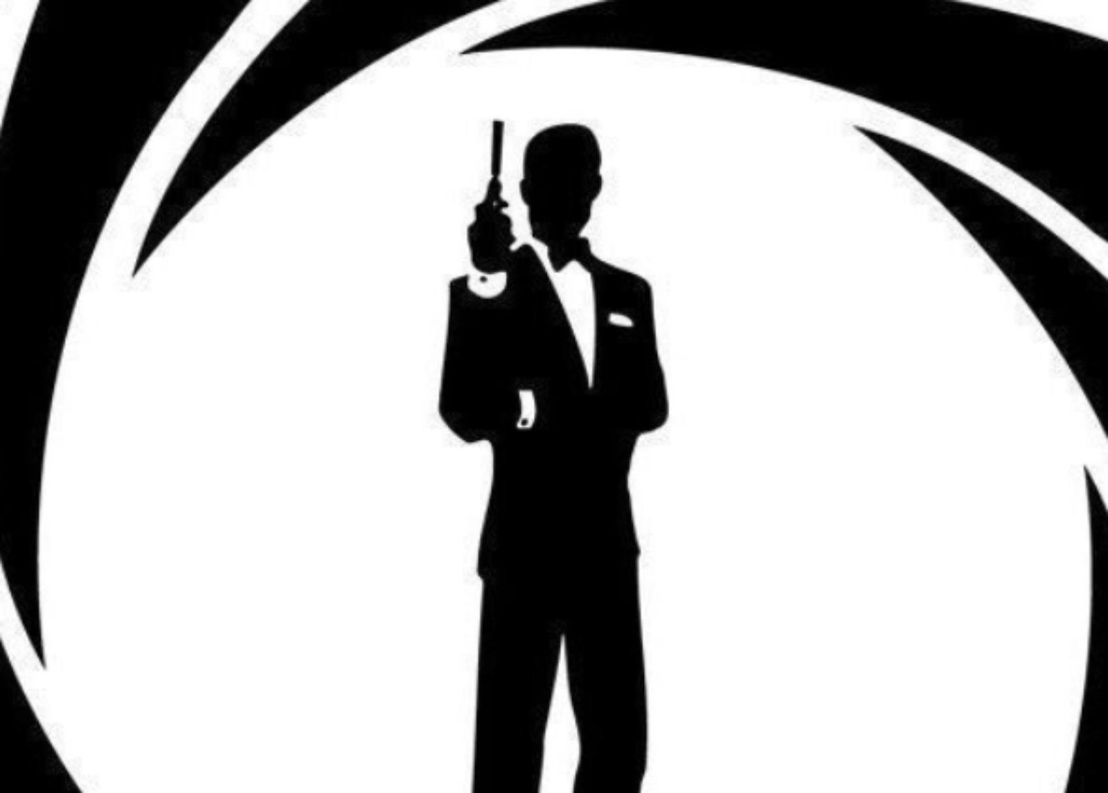 007, i provini finali per il nuovo James Bond al via