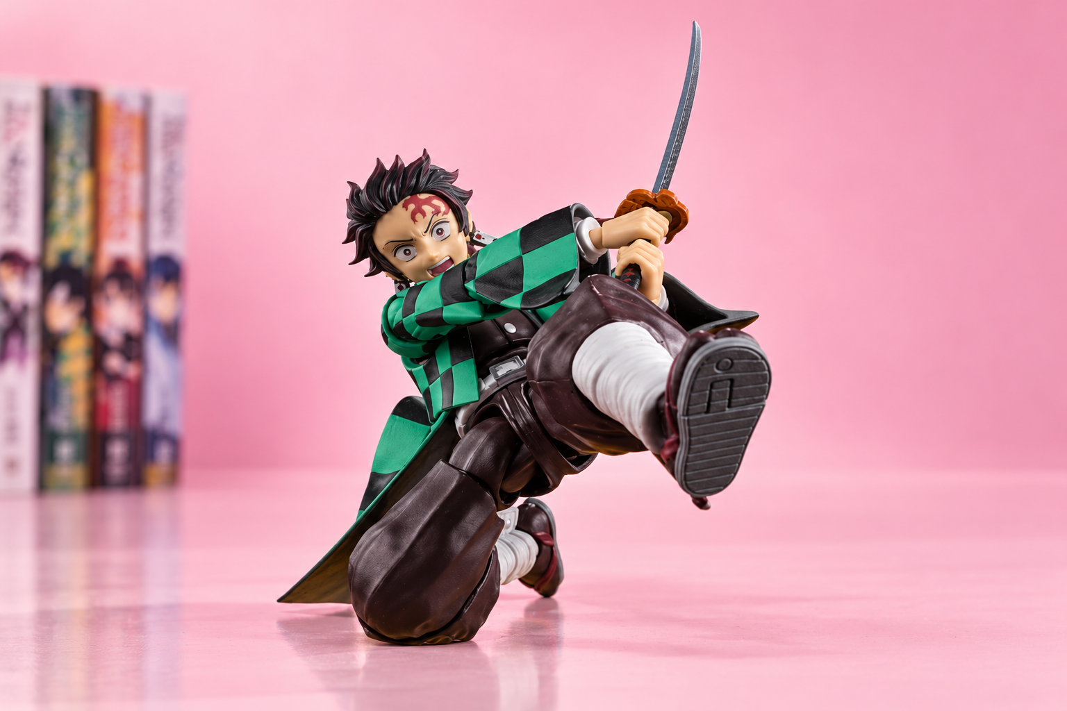 Tamashii Nations Tanjiro S.H.Figuarts a 65€, quattro volti per le pose dell’anime