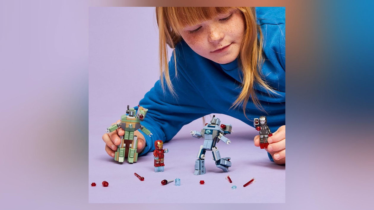 Immagine di Iron Man e War Machine in versione LEGO Marvel, due eroi e due droni sotto i 20€