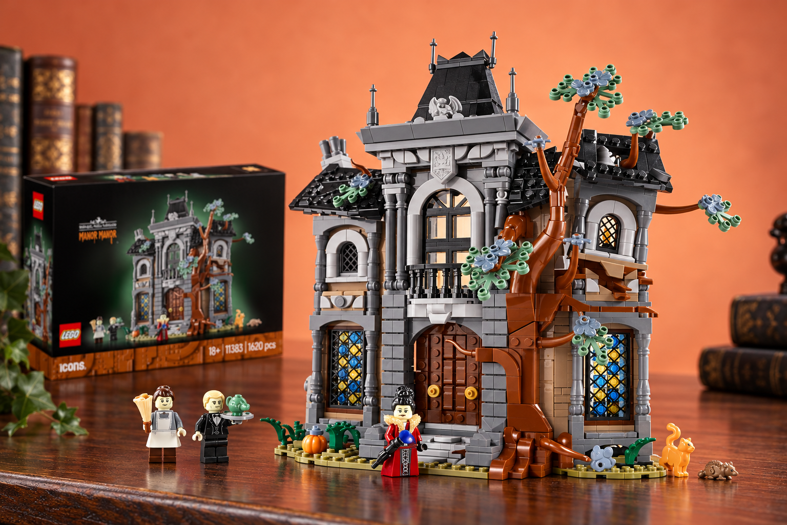 LEGO Icons Maniero della Sindaca, una casa stregata da esporre a 98€