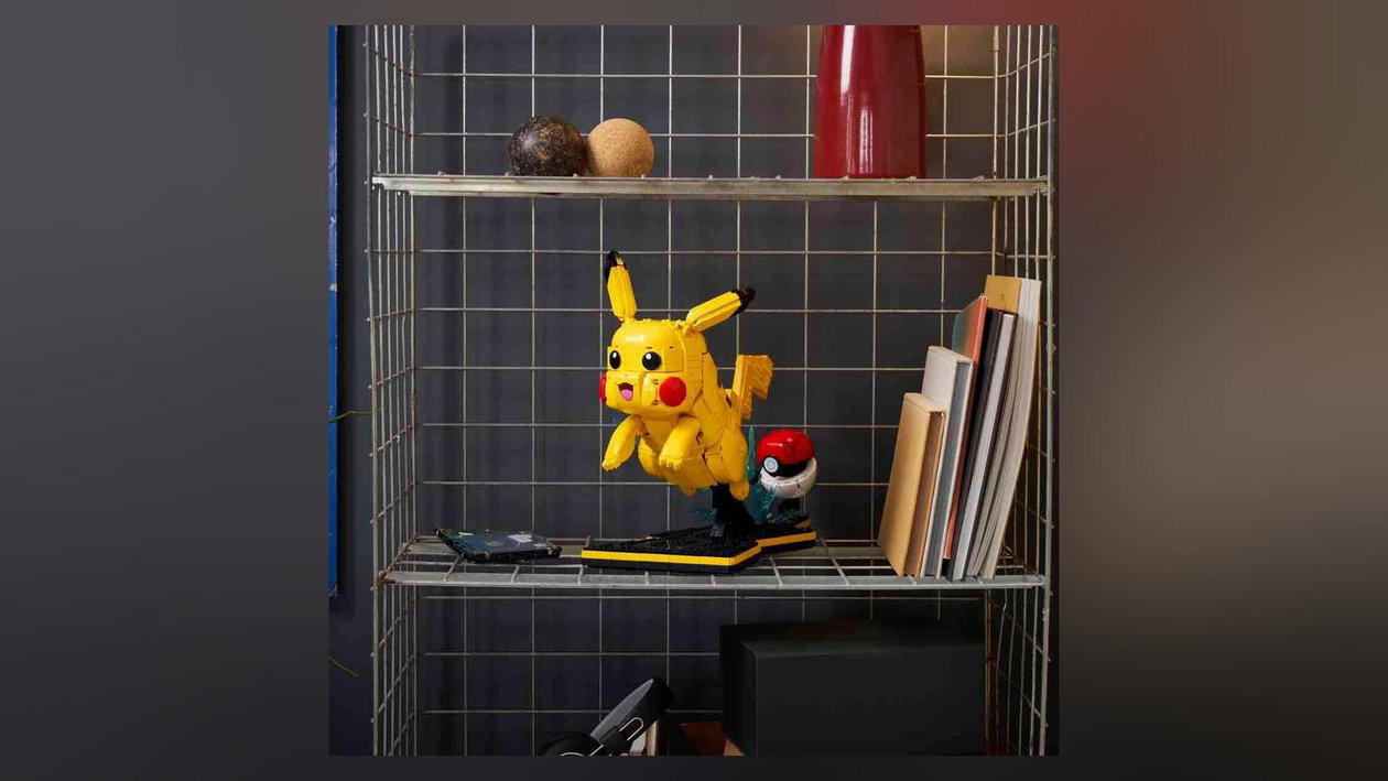 Immagine di LEGO Pokémon Pikachu e Poké Ball, 169,99€ per costruire la tua posa da combattimento
