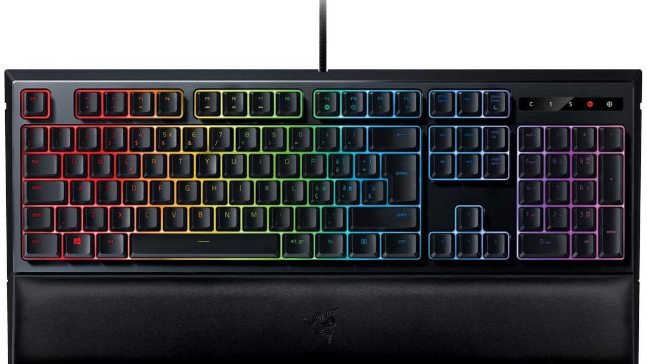 Immagine di Amazon Gaming Week: cuffie, tastiere e accessori Razer a prezzi imperdibili!