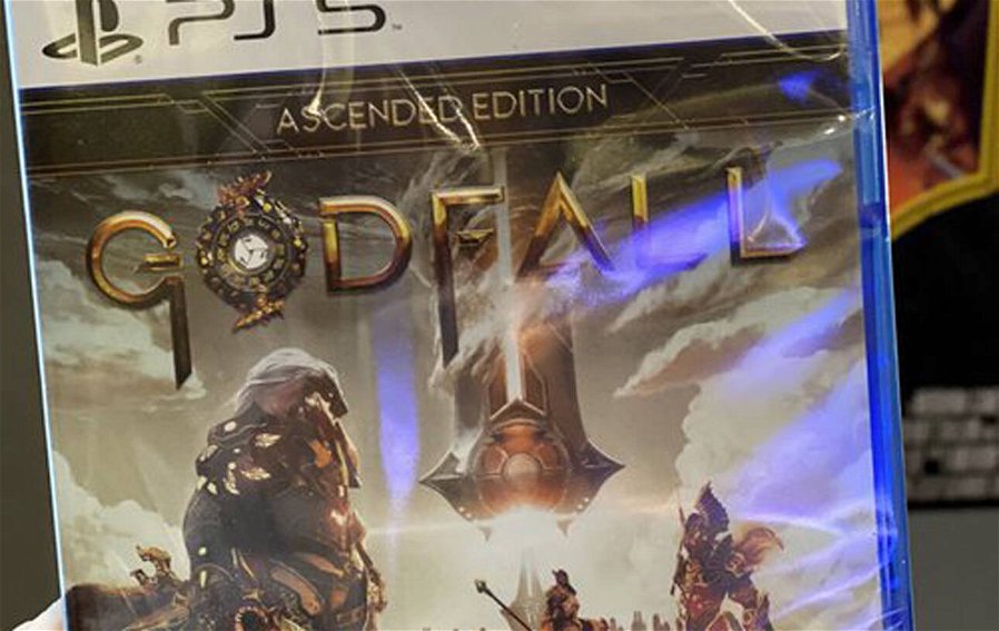 Immagine di Godfall PS5, l'edizione retail (e il suo interno) in alcuni scatti dal vivo