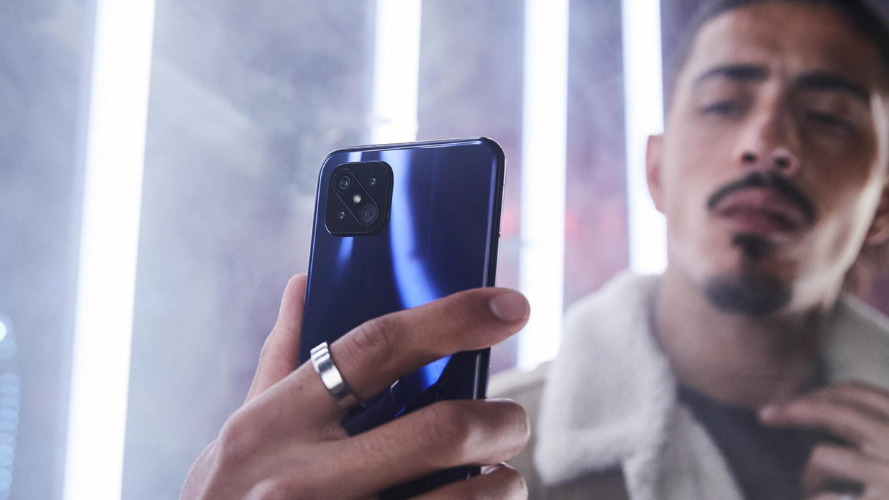 Immagine di Oppo: smartphone in sconto fino al 30% per il Black Friday Amazon