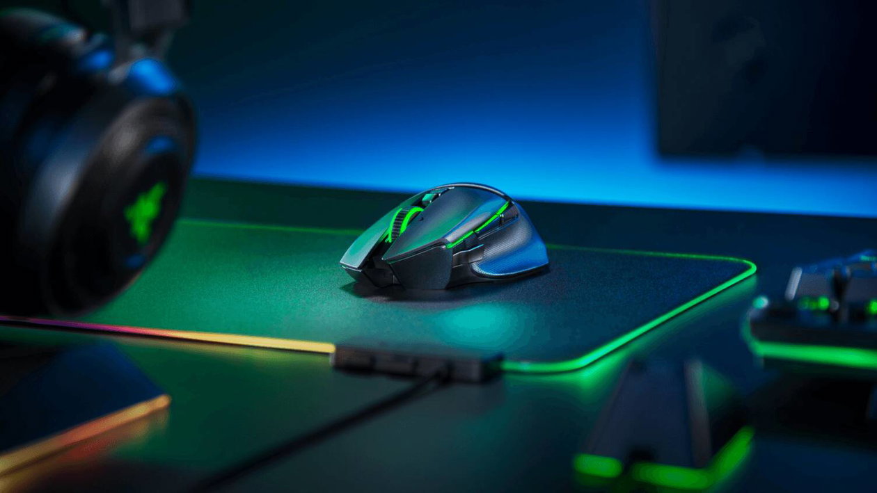 Immagine di Amazon Gaming Week: mouse, tastiere e accessori gaming Razer con sconti sino al 47%!
