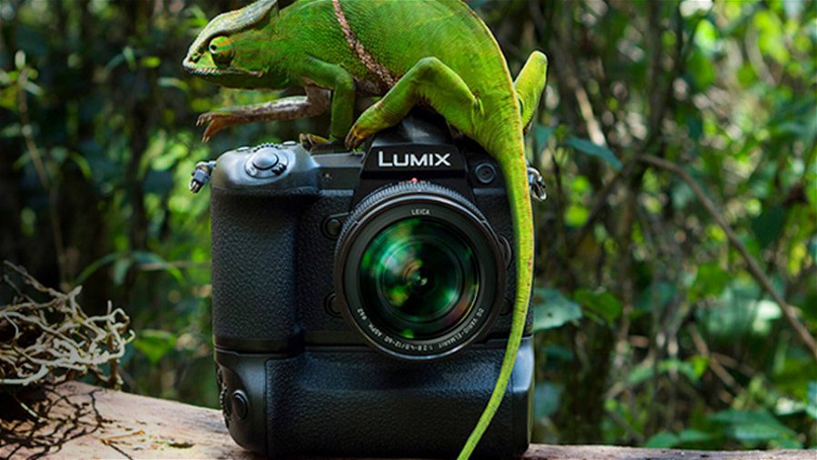 Immagine di Fotocamera mirrorless Panasonic Lumix G9 ad un prezzo imbattibile tra le offerte del giorno eBay
