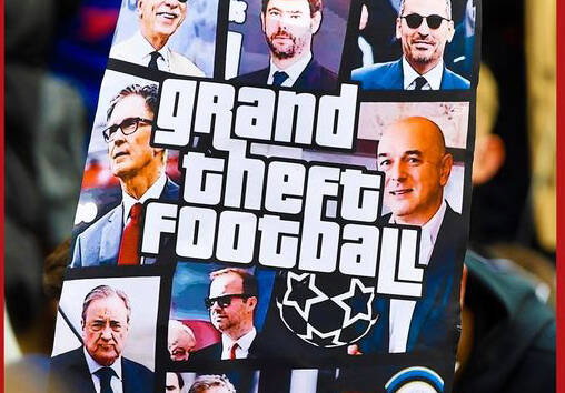 Tifosi del Chelsea protestano contro la Super League (usando GTA)