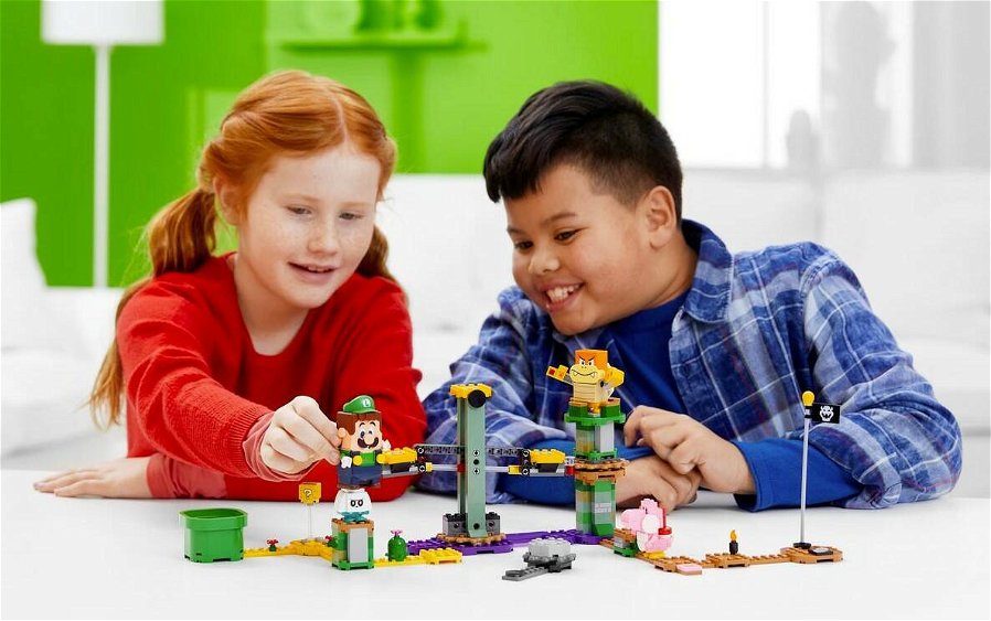 Immagine di Set LEGO Super Mario in offerta e Starter Pack di Luigi in arrivo su LEGO Store!
