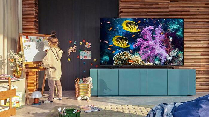 Immagine di Smart TV Samsung QLED 4K da 43" ora a un prezzo imperdibile su eBay! Sconto di oltre 300€!