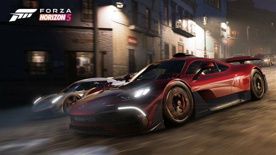 Immagine di Forza Horizon 5 è un successo: PlayStation si congratula con Xbox