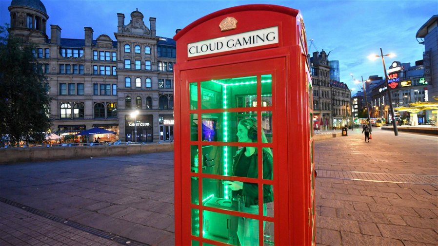 Immagine di Nvidia ha creato una cabina telefonica per il cloud gaming, ovviamente