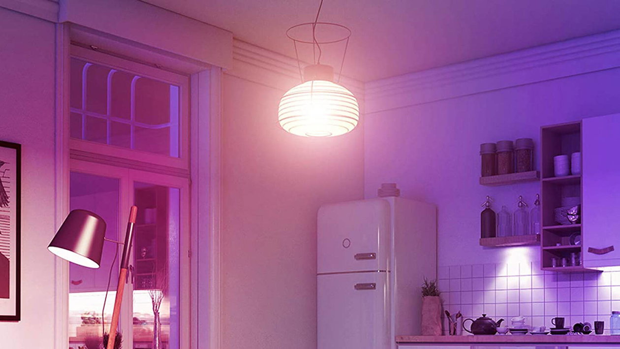 Immagine di Meno di 20€ per queste 2 lampadine smart compatibili con Alexa e Google!