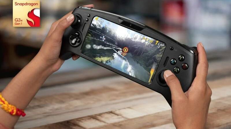 Immagine di Nintendo Switch ha un nuovo potente rivale (e supporta Xbox Game Pass)