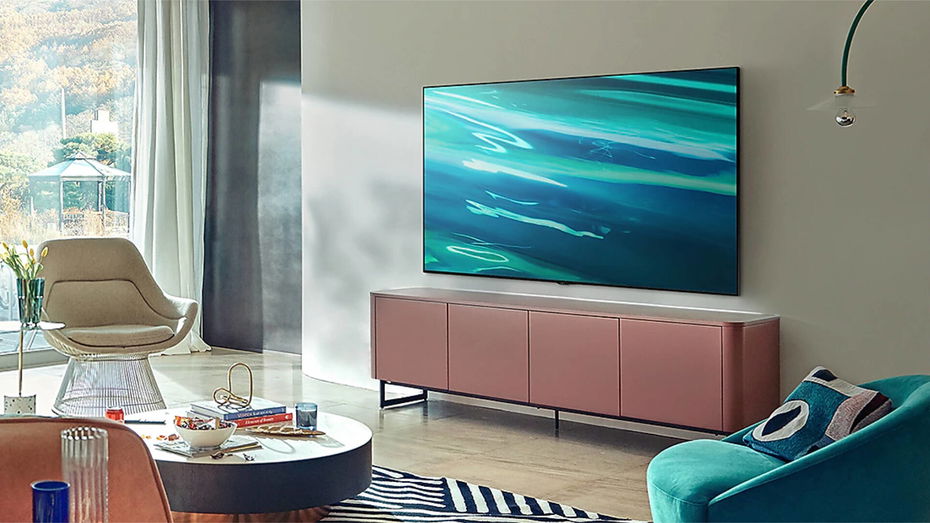 Immagine di Smart TV Samsung QLED 4K da 65" con uno sconto di 1000€ da Comet!