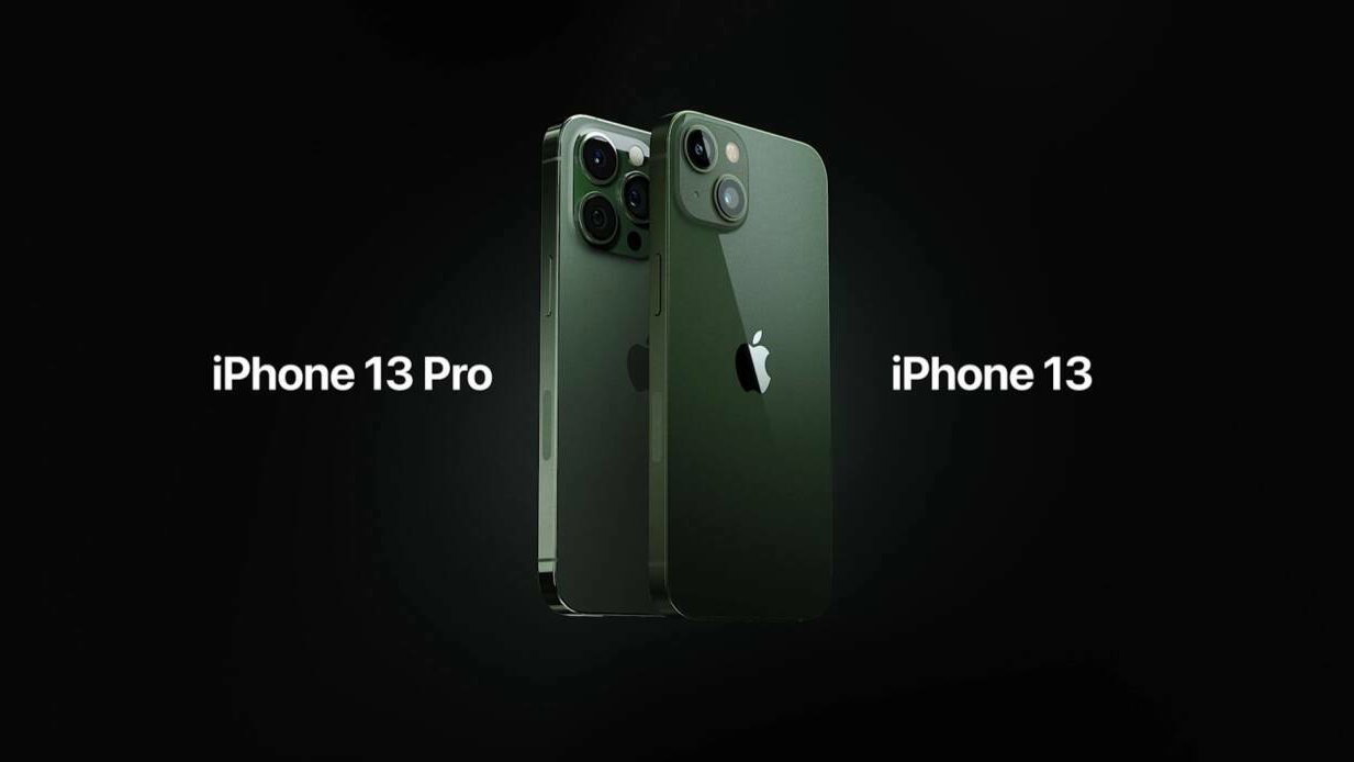 Immagine di Apple iPhone 13 nella sua splendida colorazione verde torna in sconto su eBay!