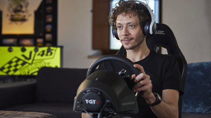 Dopo la MotoGP, Valentino Rossi sfreccia su Gran Turismo 7