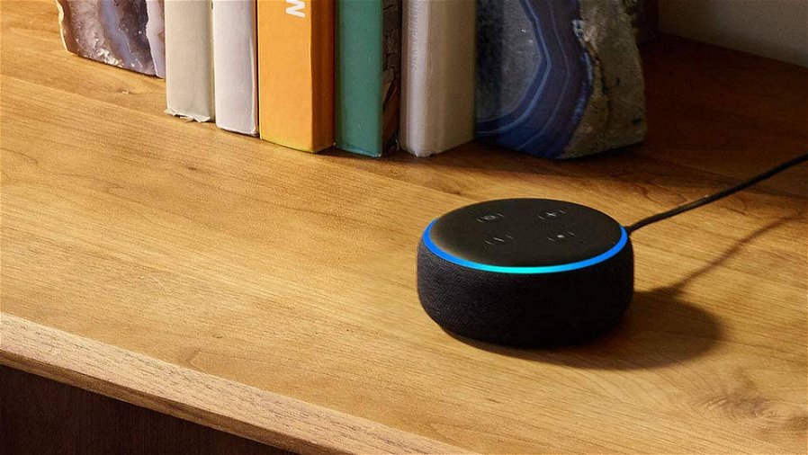 Immagine di Echo Dot con Alexa a metà prezzo! Rendi più smart la tua casa!