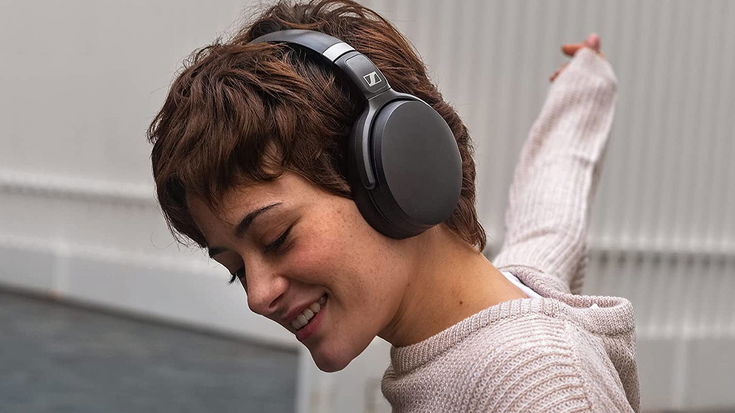 Cuffie Sennheiser HD 450SE, tra le più vendute, ora con uno sconto del 60% per il Black Friday!