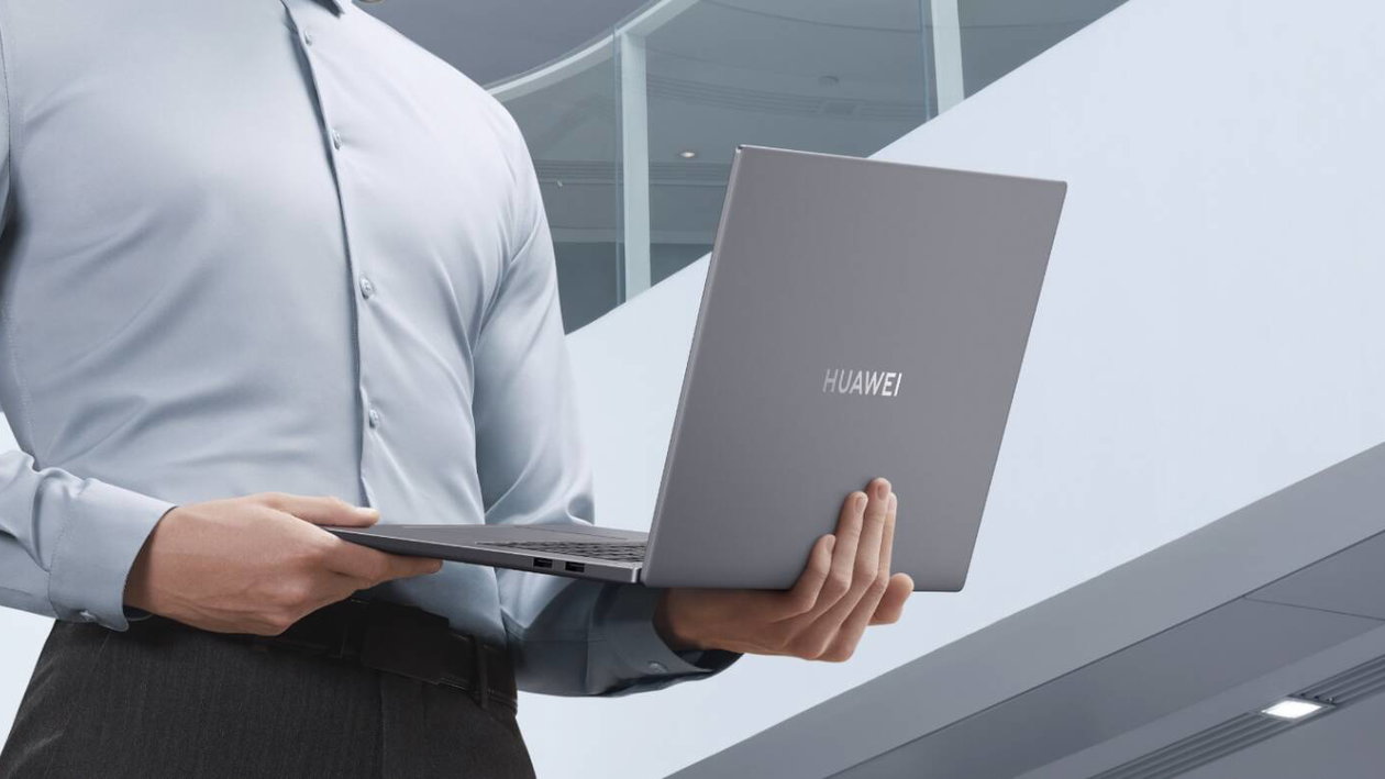 Immagine di Huawei MateBook 16, leggero e potente, con uno sconto di 200 euro su Amazon!