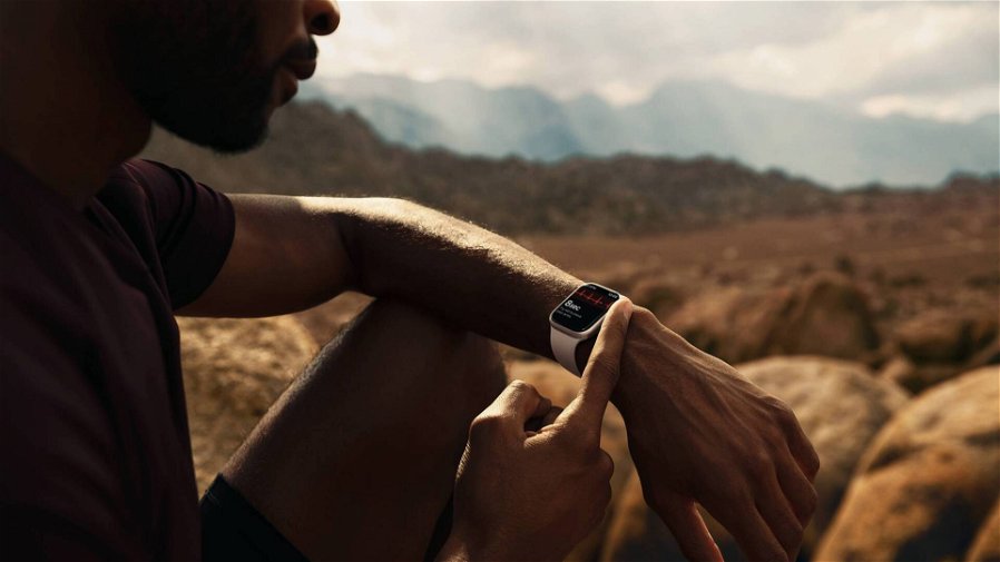 Immagine di Apple Watch Series 7, super prezzo per il Prime Day 2022 di Amazon!
